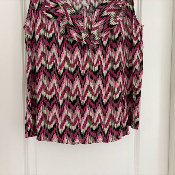 LOFT Ikat Palm Ruffle Shell Top S - Picture 5 of 8